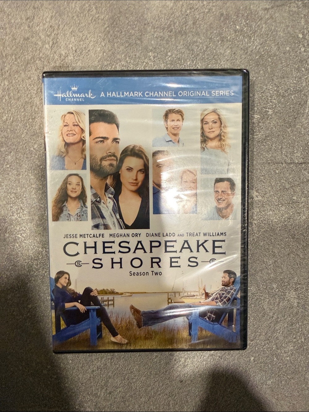 Hallmark Chesapeake Shores Season Two DVD - Blue Case